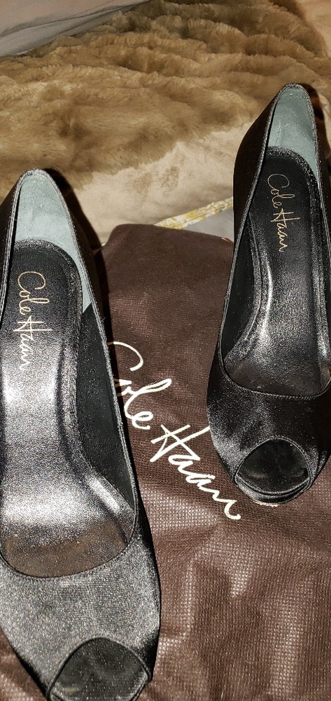 Cole Haan Black Satin Nike Air Heels 8B